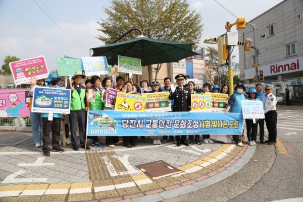[현대제철 교통안전 캠페인 사진 1].jpg