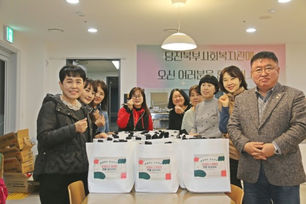 행동하는 여성연대 전달식2.JPG